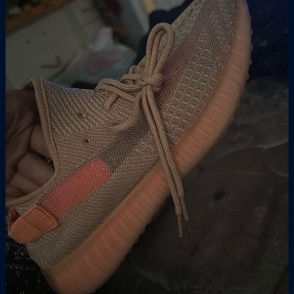 yeezy 350 size 10 - Picture 1 of 2